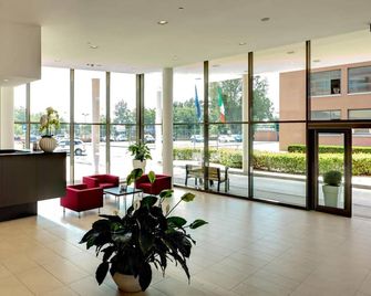Inn Naples Airport - Napoli - Ingresso