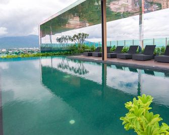 The Astra Chaing Mai - Chiang Mai - Pool