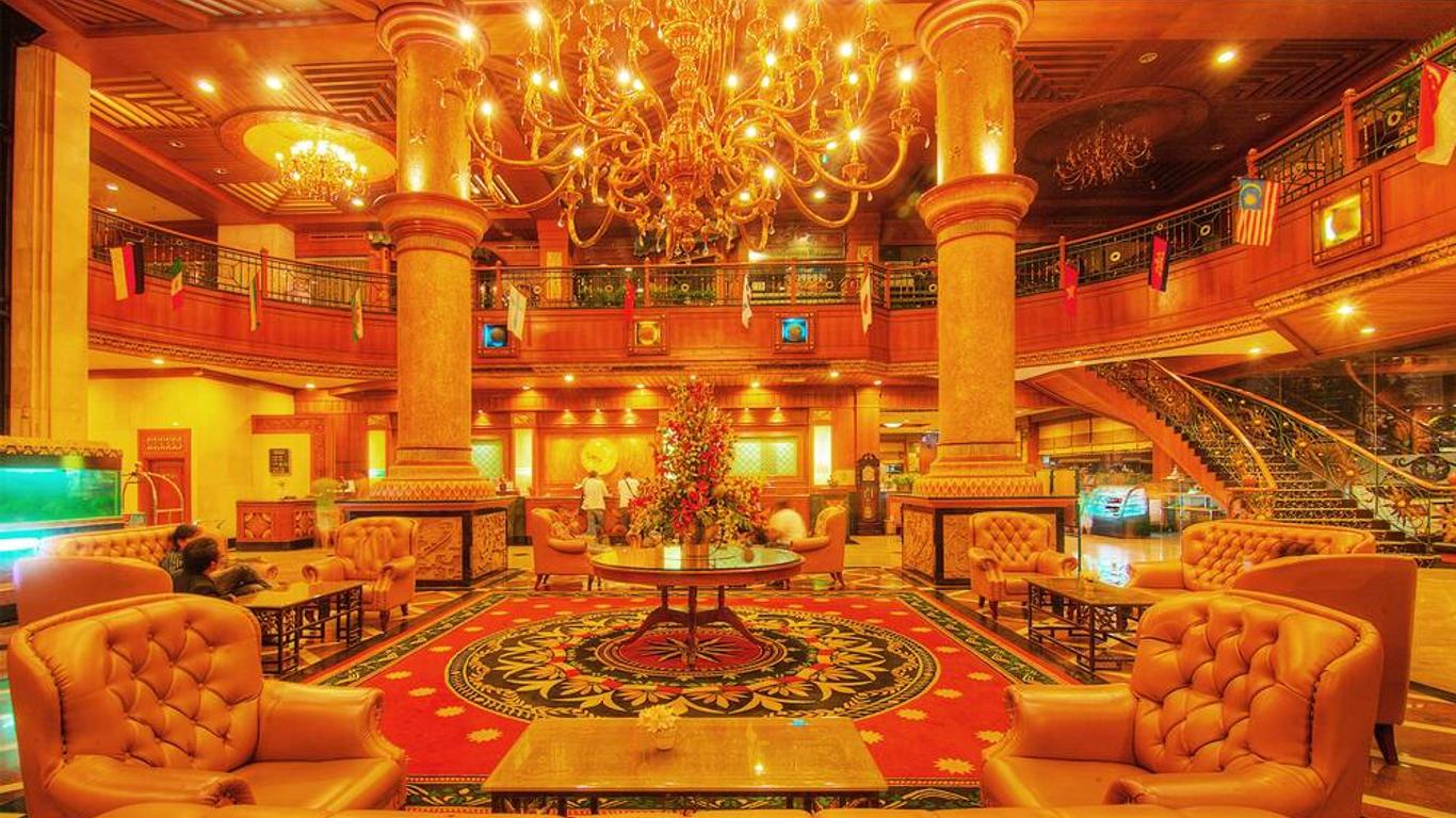 بلانيت هوليداي هوتل آند ريزيدنس