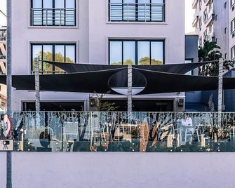 Sugar Hotel - Cape Town