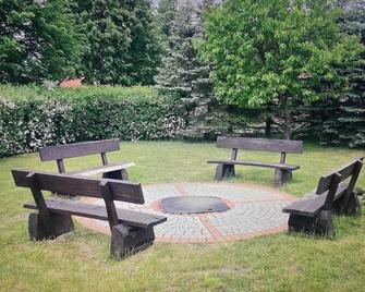 Beautiful vacation apartment - Neustrelitz - Innenhof
