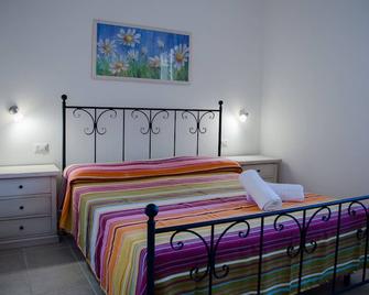 Agriturismo Capani - Alezio - Slaapkamer