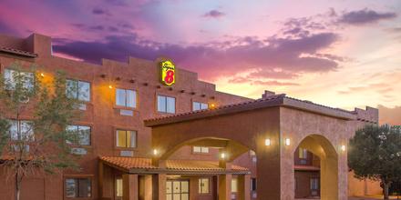 Image of hotel: Super 8 by Wyndham Page Lake Powell