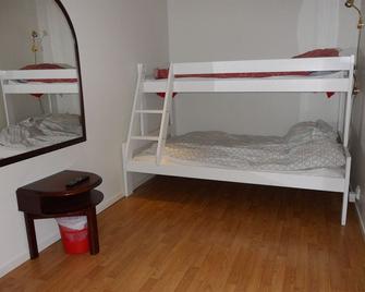 3 Star Hostel Stockholm - Stockholm - Bedroom