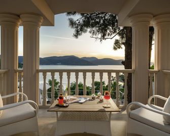 Rixos Premium Bodrum - Bodrum - Balcón