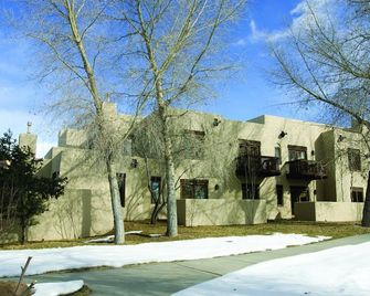 Beautiful resort in the heart of it all! - Taos - Gebäude