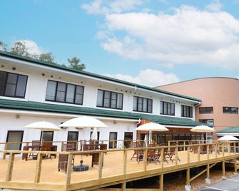 Hotel Kiso Onsen Kogane no Yu Glamping Ontake - Kiso - Edificio