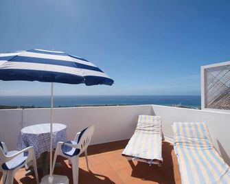 Spacious holiday home with two roof terraces in the sunniest place of the island - Tazacorte - Balcony