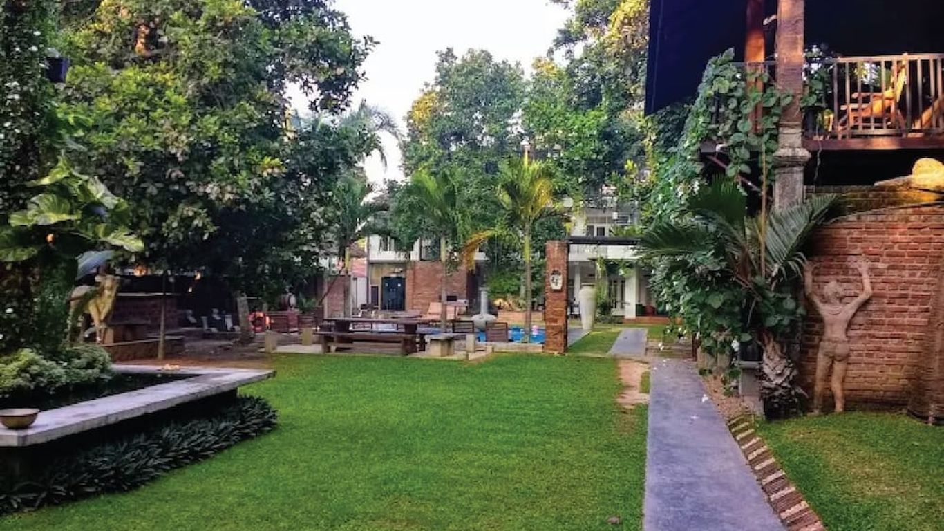 إيربورت سيتي هوب هوتل باي ليدز