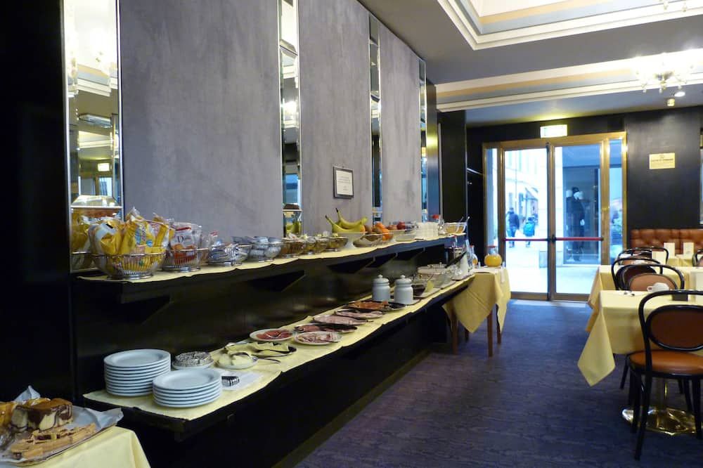 Hotel Centrale Byron - ראבנה - בופה