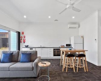 Port Lincoln Shark Apartments - Порт-Лінкольн - Спальня