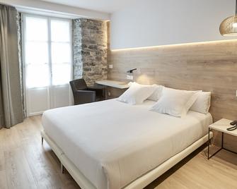 Hotel Bide Bide - Tolosa - Camera da letto