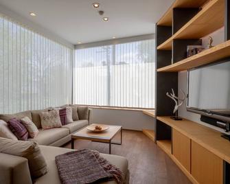 Yasuragi - Niseko - Living room