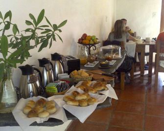 Hosteria Del Amauta - Purmamarca - Buffet