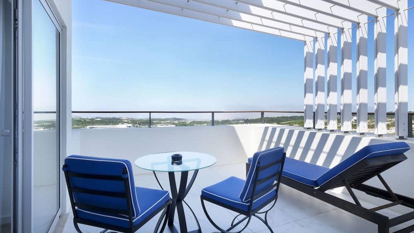 Royal Obidos Scenic Resort