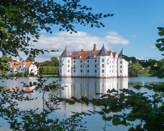 Ferienwohnung Glücksmoment - Glücksburg - Gebäude