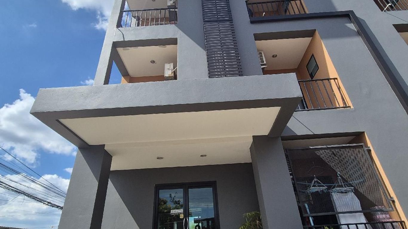 แอทโฮมบ้านฉาง อพาร์ทเม้นท์ แอนด์ โฮเทล