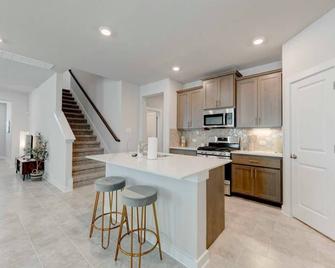 Hutto Executive Space - Taylor - Kitchen