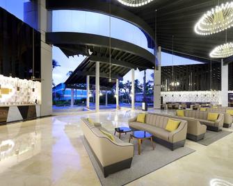 Grand Palladium Punta Cana Resort & Spa - Punta Cana - Lobby