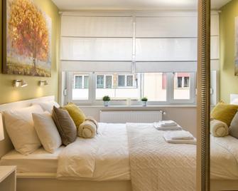Miró Studio Apartments Zagreb - Zagreb - Bedroom