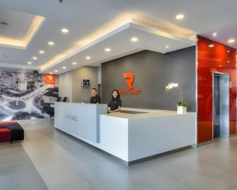 Heef Hotel - Yakarta - Recepción