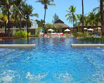 Palm Galleria Resort - Khao Lak - בריכה