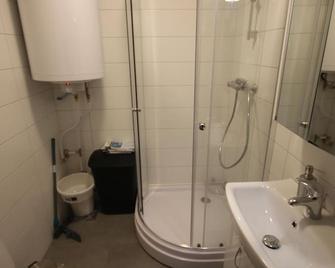 Selfell Guesthouse - Apartment 1 - Kálfafell - Bathroom