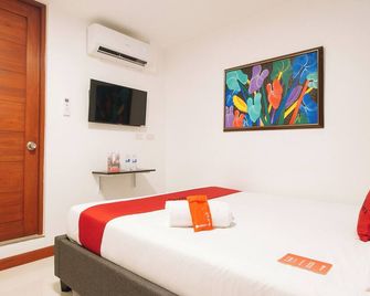 RedDoorz @ Guest Hotel Passi City Iloilo - Passi