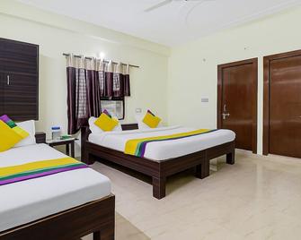 Hotel Pragati Palace, Near Krishna Janambhumi, Mathura - Mathura - Chambre