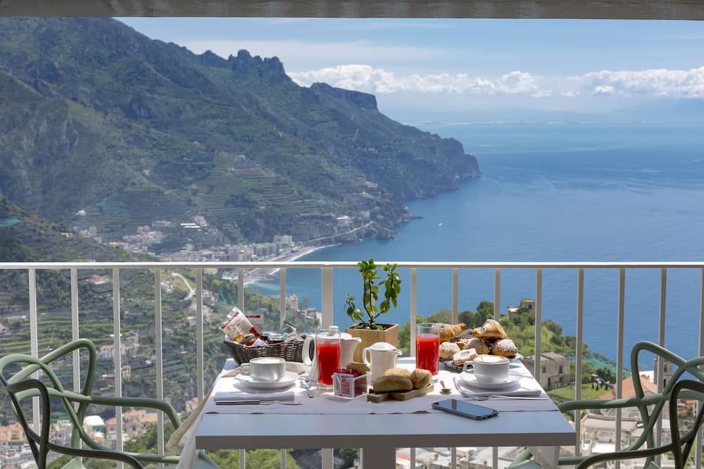 Villa Piedimonte - ראבלו - מרפסת