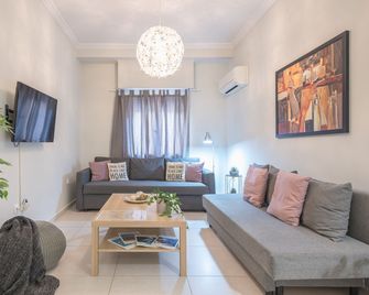 Erythros Boutique Suite By Cloudkeys - Athènes - Salon