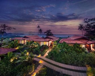 Niraamaya Wellness Retreats Backwaters And Beyond Kumarakom - Kumarakom - Vista del exterior
