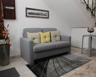 Hospedaria A Italiana - Moura - Living room