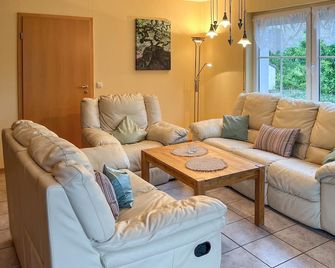 Beautiful apartment in Fleringen with WiFi - Fleringen - Sala de estar