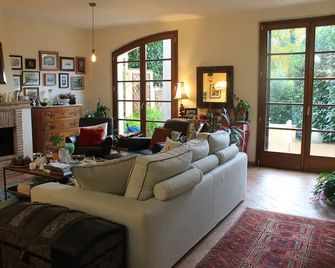 Donna Etrusca B&B - Sutri - Living room