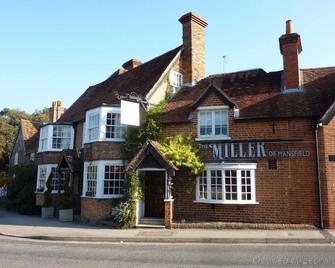 The Miller of Mansfield Goring - Reading - Building