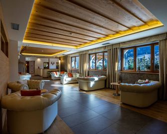 克洛松酒店 - 馬東納迪坎皮利奧 - 麥當娜迪 迪 卡姆皮格利歐 - 休閒室