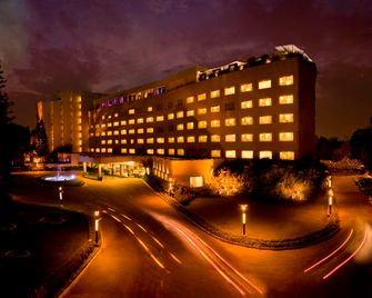 The Lalit Ashok Bangalore - Bangalore - Edificio