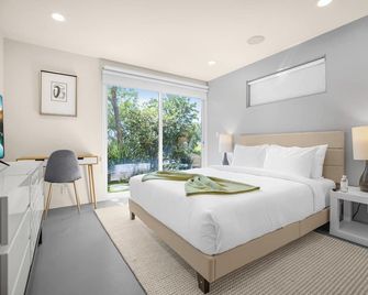Solara Point - Beverly Hills - Habitación