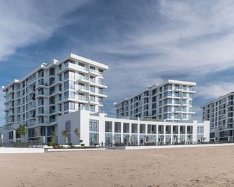 Seaview Studio with Balcony In Blue Bay Walk - Umm Al Qaiwain - Budynek