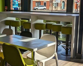 Ibis Budget Saint Omer Centre - Saint-Omer - Restaurant