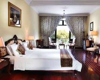 Saigon Morin Hotel - Hue - Bedroom