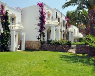 Aparthotel Siesta Beach Bodrum - Bodrum - Building