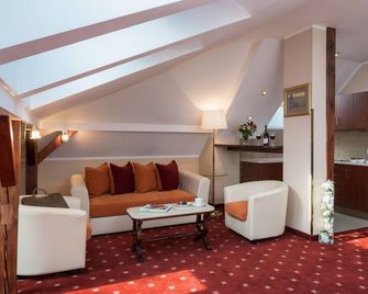 Booking Hotel Crown Piast & Spa - Cracovia - Sala de estar
