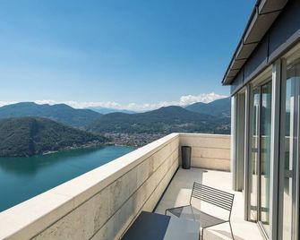 Resort Collina d'Oro - Collina d'Oro - Balcone