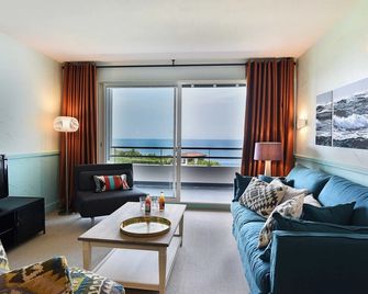 La Reserve - Saint-Jean-de-Luz - Ruang tamu