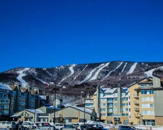 Chalets Montmorency Mont-Sainte-Anne - סן-פרול לה-נז'