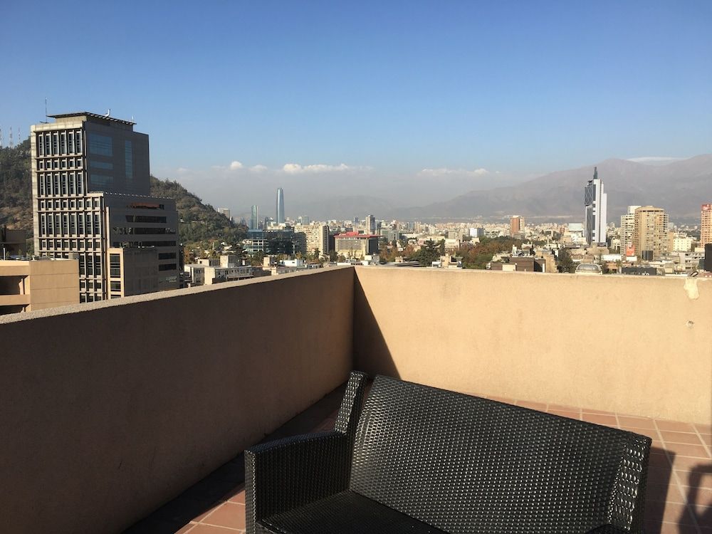 أميستار أبارتمنتس - سانتياغو - شرفة