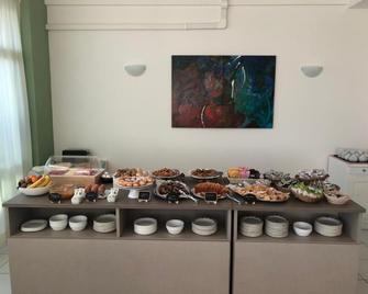 Hotel Flying - Pesaro - Buffet