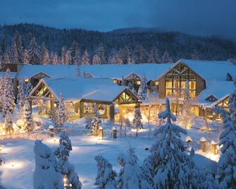 Tenaya at Yosemite - פיש קמפ - בניין